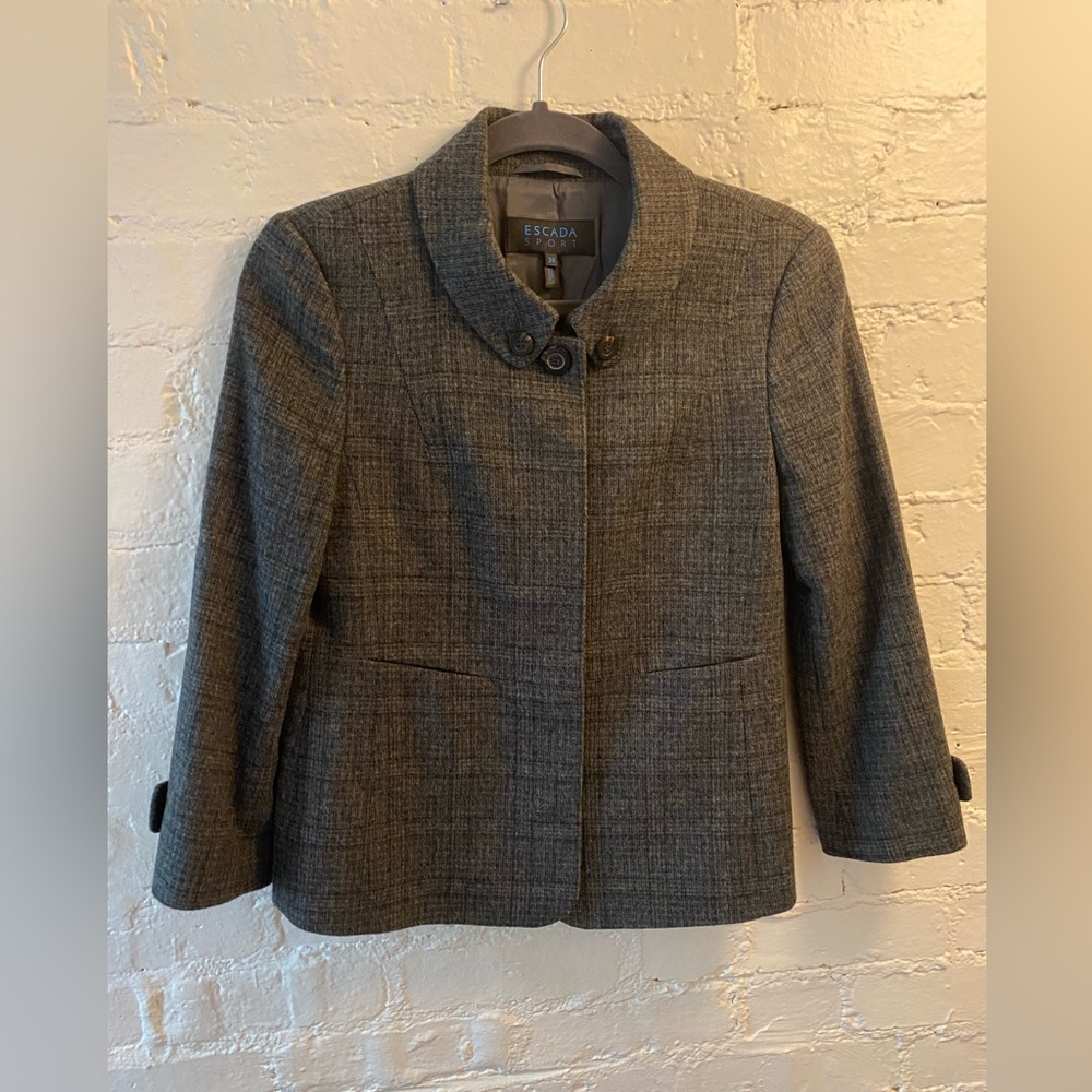 ESCADA Sport Cashmere Jacket  Euro size 36 (Size 4)